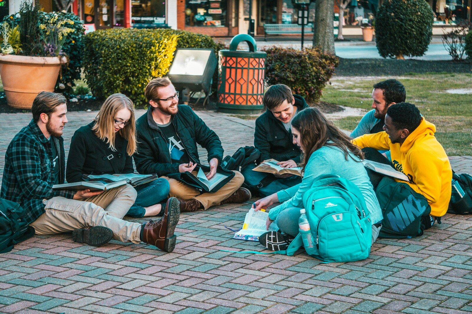 Networking for Introverts: How Quiet Students Can Build Powerful Professional Connection