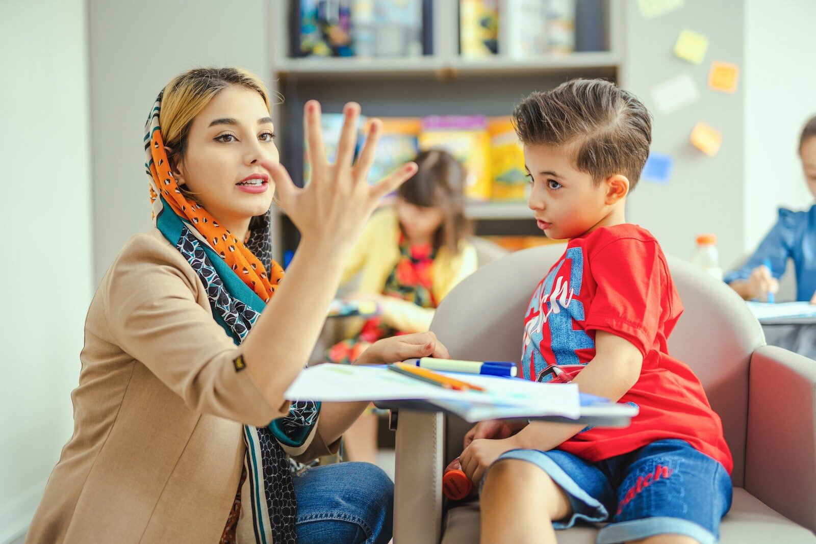 How to Talk to Teachers Effectively: A Guide to Productive Parent-Teacher Conferences