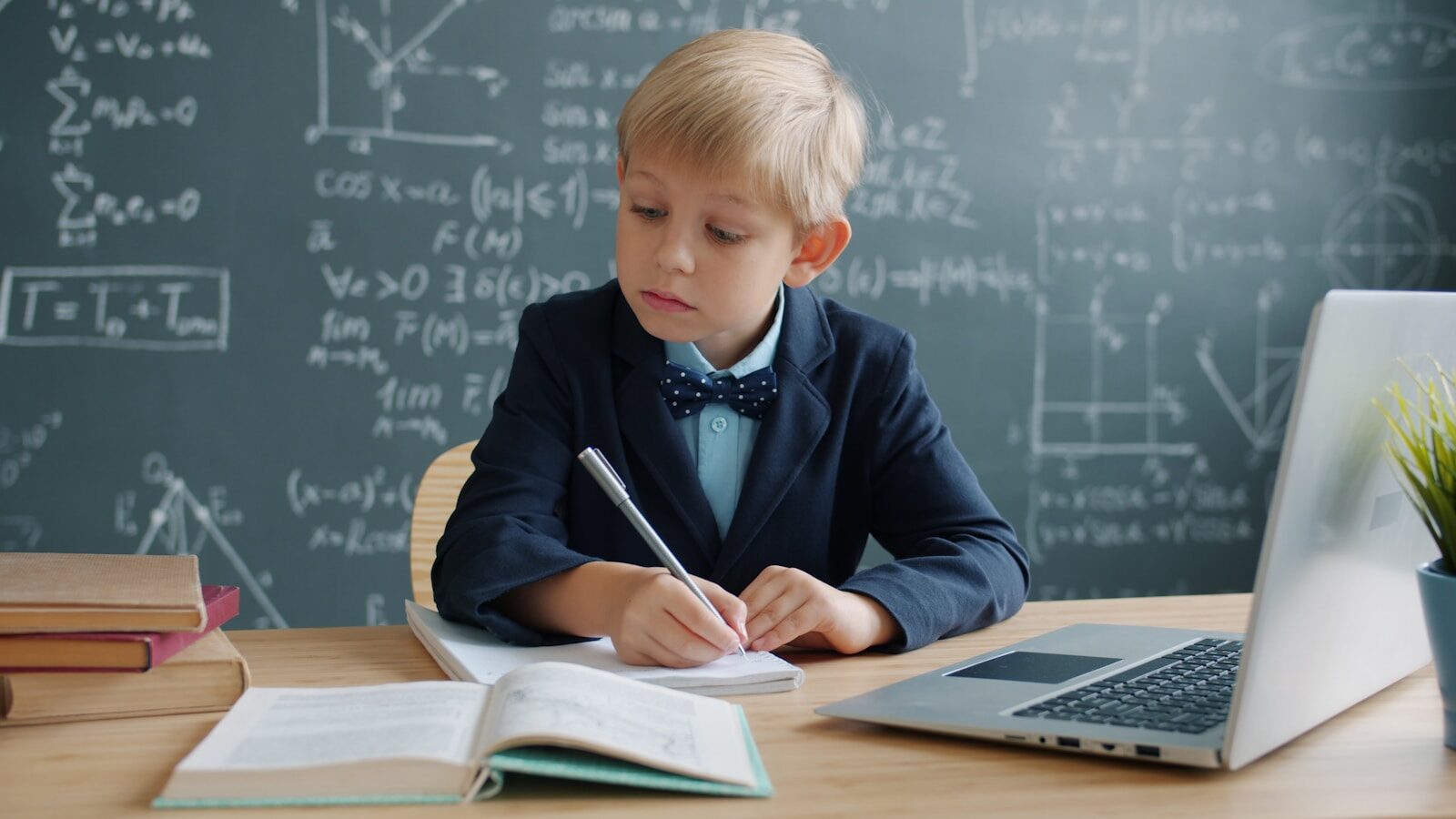 The Micro-Tutor Trend: How Independent Educators Are Scaling Their Impact Online
