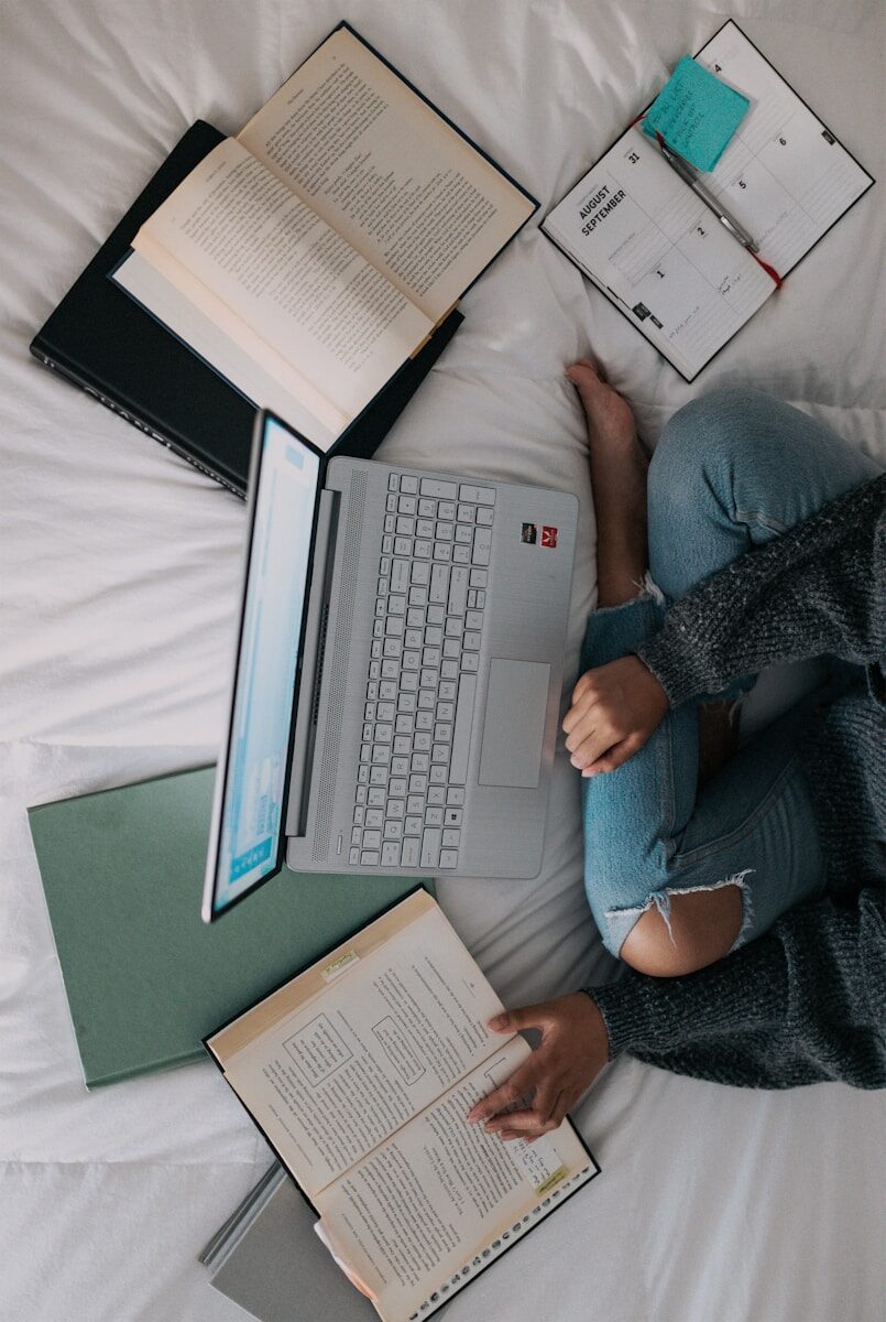 Beyond ChatGPT: 5 AI Tools Every Student Needs for Research in 2026