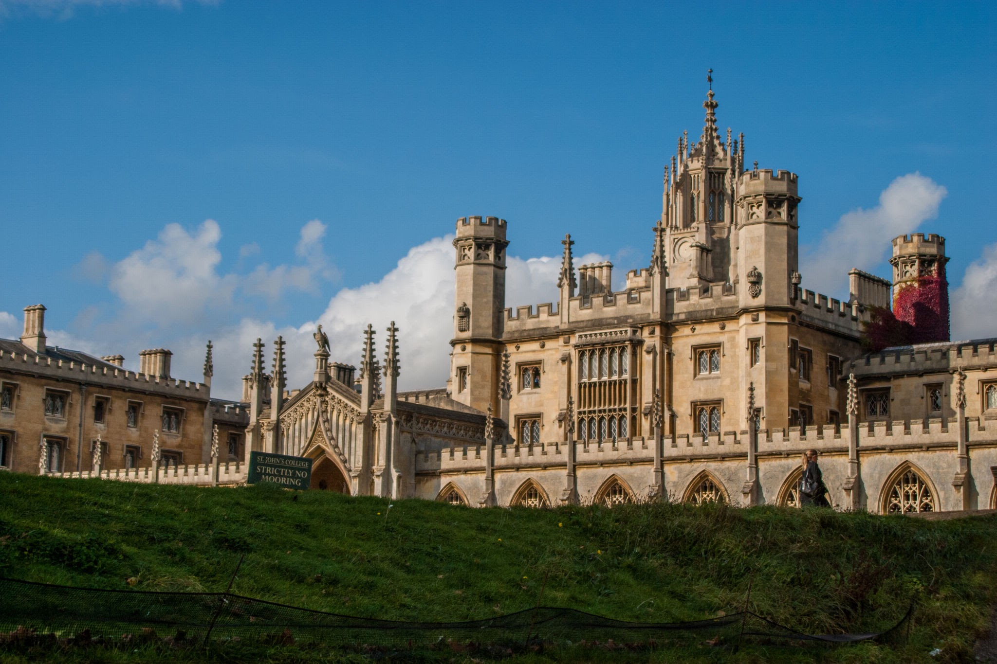 How to Secure the Commonwealth Master’s Scholarship