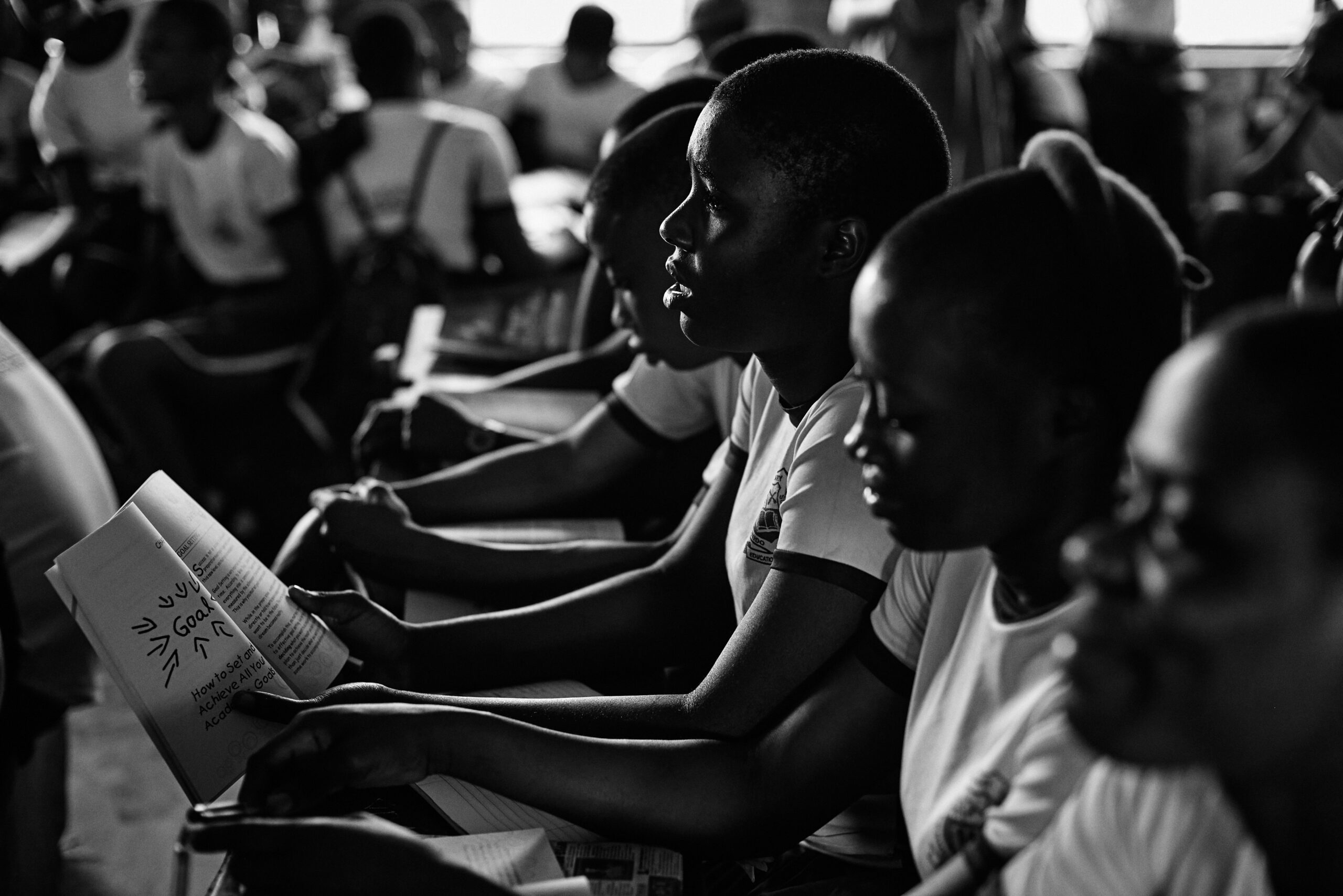 The Ultimate Guide to Securing International Scholarships and Student Visas for Nigerian Students